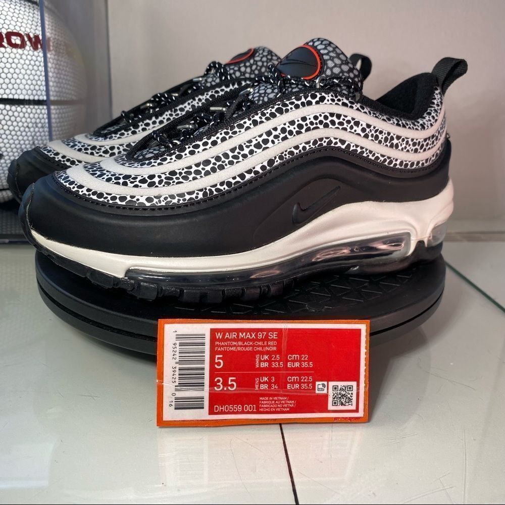 🆕 Nike	Wmns Air Max 97 SE 'Safari' - Womens 5